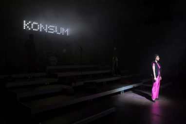 Szene aus dem Musical "KONSUM."